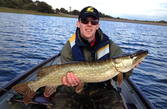 Darwell Reservoir Fish