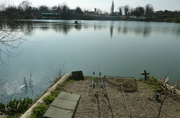 Woodys Fishing Lake